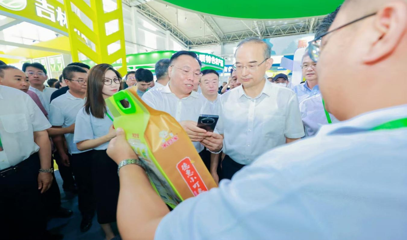 無標題2.png